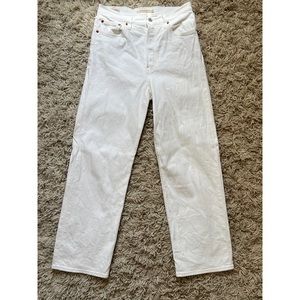Levis Ribcage Straight White Jeans
